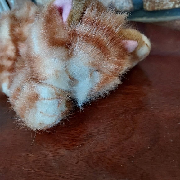 PEACHES Russ Berrie Kitty Cat Plush Orange Tabby Small 7" Long Kitten Sleeping - Picture 4 of 6